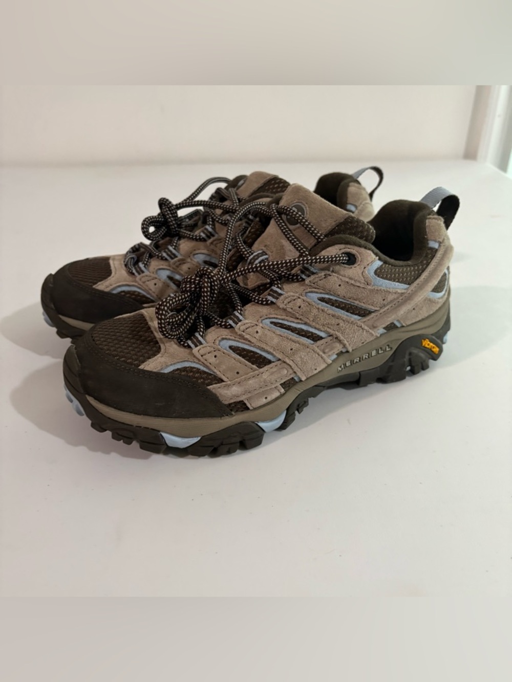 Women's Merrell Olive Moab 2 Waterproof Hiking Shoe Size 8.5